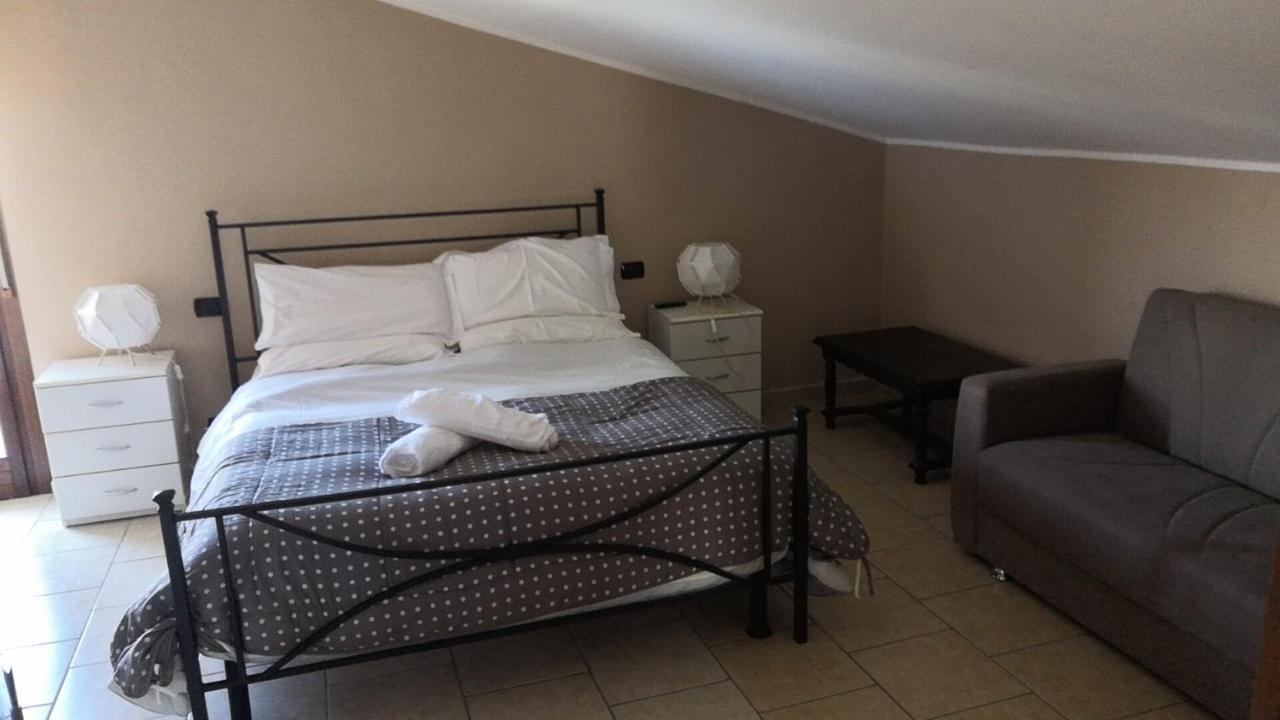 La Mansardina Appartamento Sulmona Esterno foto